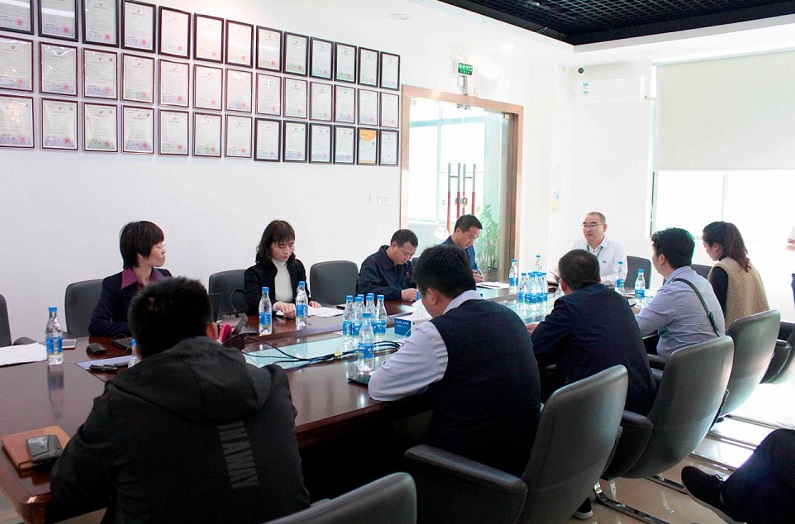 花季传媒APP下载网站团体标准征求意见会议于2019年12月24日在我司四楼会议室召开